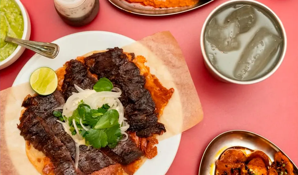 Polanco y Domingo: las taquerías que llegaron a "romperla" al centrito desde CDMX