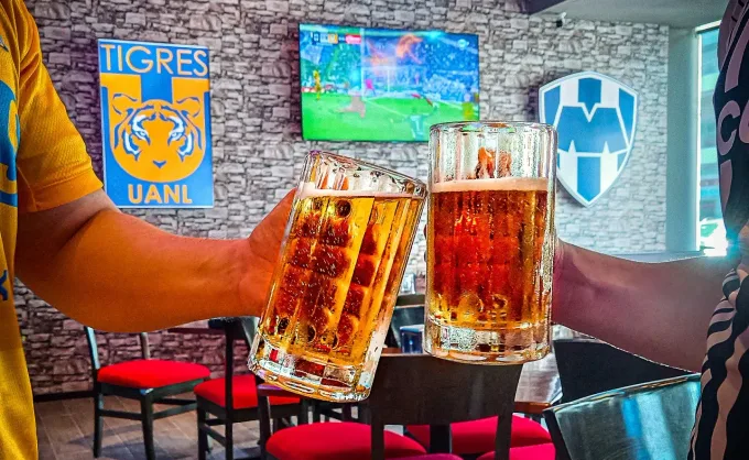 Infografía. Una cosa es tener una TV en un restaurante y otra, ser un concepto integral para ver deportes. Aquí top 7 Sports Bars