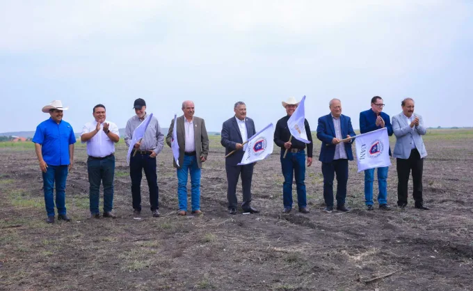 Creará UANL en Linares Centro de Desarrollo de Nutrición Animal