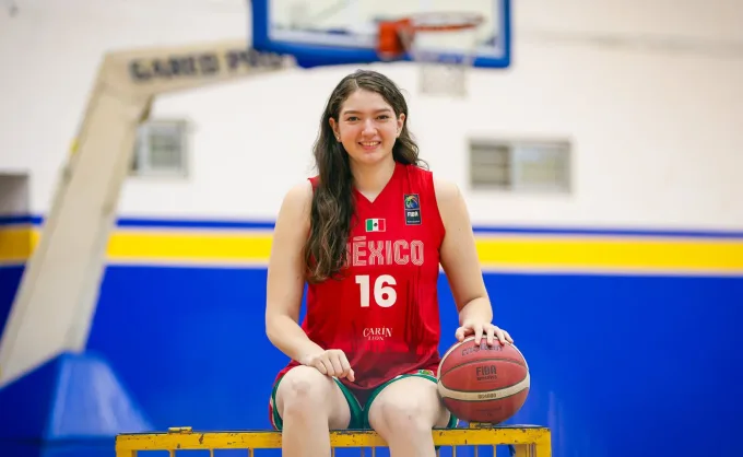 Brilla Mariana Rodríguez en Tigres y la Selección Mexicana — Gastronomía en Monterrey, Nuevo León