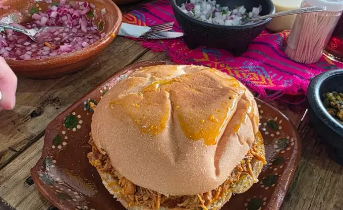 Tortas y tacos de cochinita pibil en MTY. 3 recomendaciones de cocina de la península de Yucatán - Carretera, Nuevo León