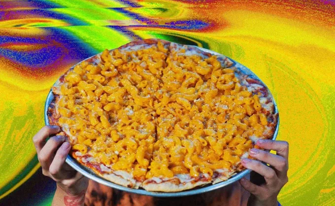 Dos propuestas peculiares en Barrio Antiguo: quesadillas en forma de cruz y pizzas de Mac & cheese. Dear Cheesus y Meteoro Pizza - Único, Nuevo León