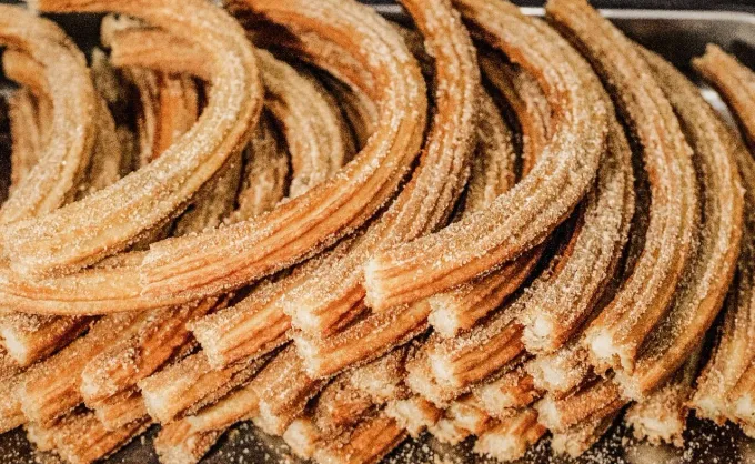Ferias del pino en SPG, MTY y GPE: más que la compra de un árbol, un festín gastronómico y una tradición familiar