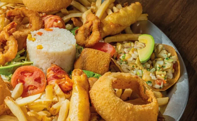 Tres restaurantes de mariscos en la Cabecera Municipal de Apodaca con más de 20 años de experiencia cada uno