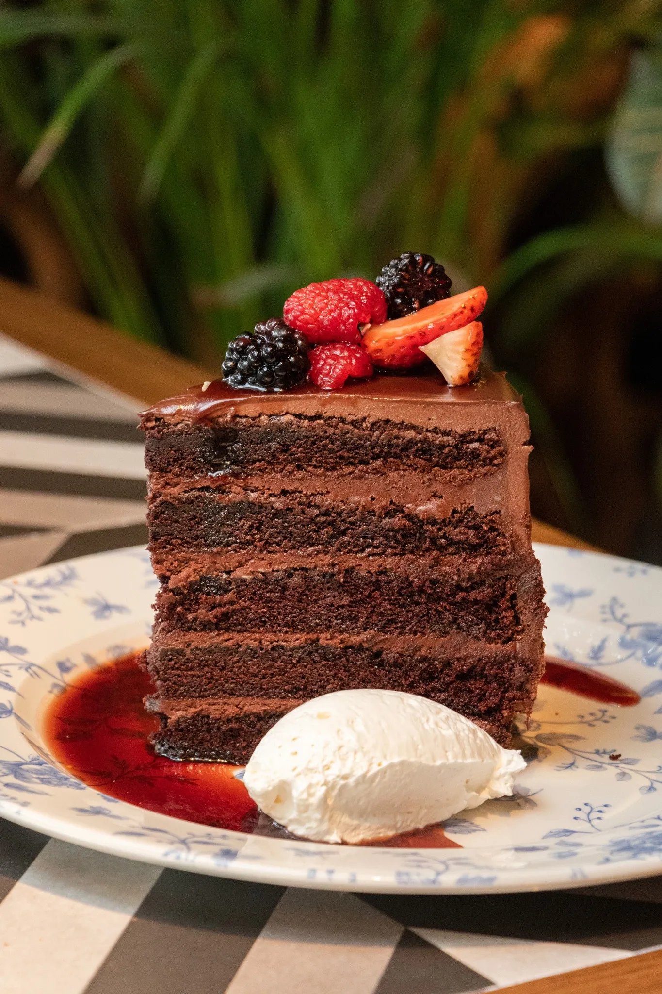 Tres restaurantes de lujo que ofrecen pastel de chocolate