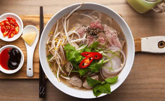 Sí hay opciones de comida vietnamita en Monterrey, aquí tres recomendaciones para probar Pho, la sopa de fídeos de arroz y carne, clásica del país - Zona Tec, Nuevo León