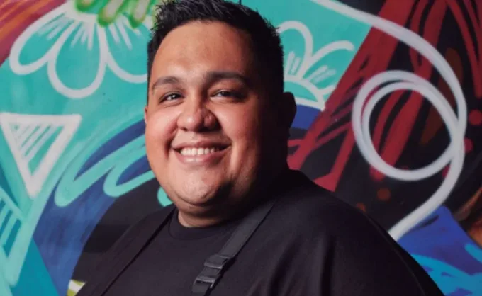 Raíces, familia y asado de puerco: La pasión culinaria que define a Ricardo Solano