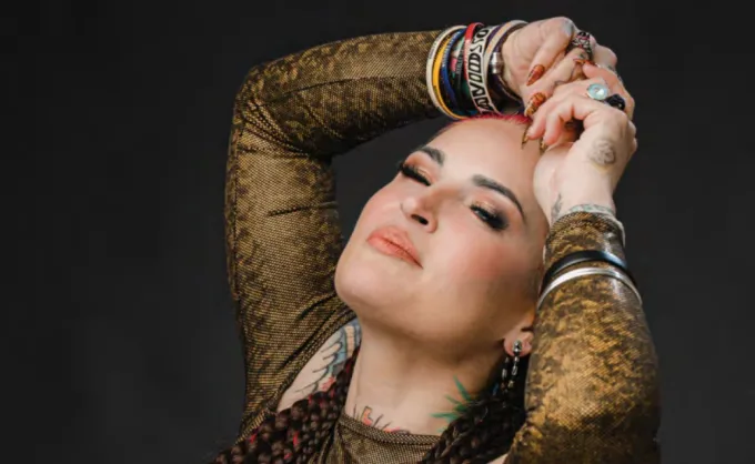 Betty Ayala. Fuerte, alegre y referente: La fusión de música y empoderamiento femenino que conquista Nuevo León