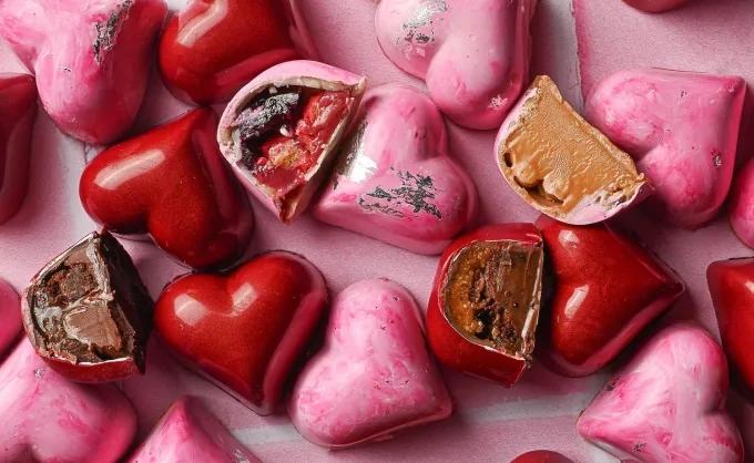 Desde el siglo XX, el chocolate se regala como muestra de amor: de ritual sagrado prehispánico a símbolo romántico que nunca falla