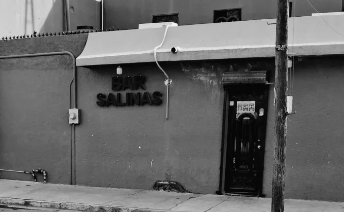 Bar Salinas
