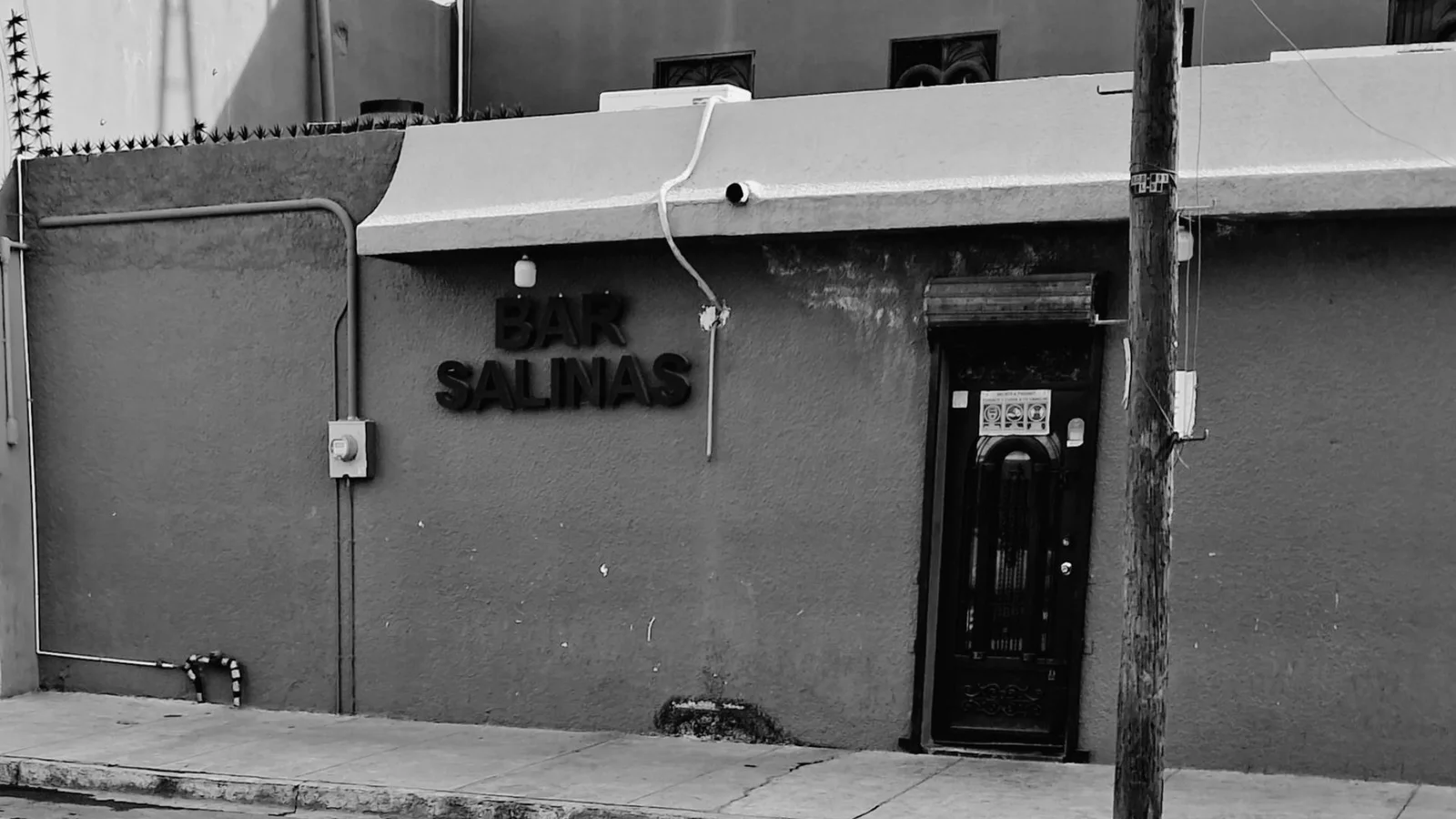 Ruta de cantinas. Bar Salinas: tradición cantinera de más de 70 años de legado familiar, abierto a mujeres y jóvenes, con guisos para servirse al gusto