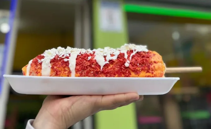 Los catadores de elotes de Santa Catarina nos dijeron que estos 4 puestos son los más reconocidos y populares de la zona. A veces hasta se les termina el elote - San Pedro, Nuevo León