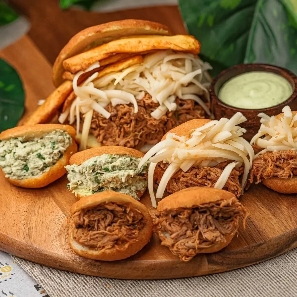 Cinco opciones para probar comida venezolana en MTY