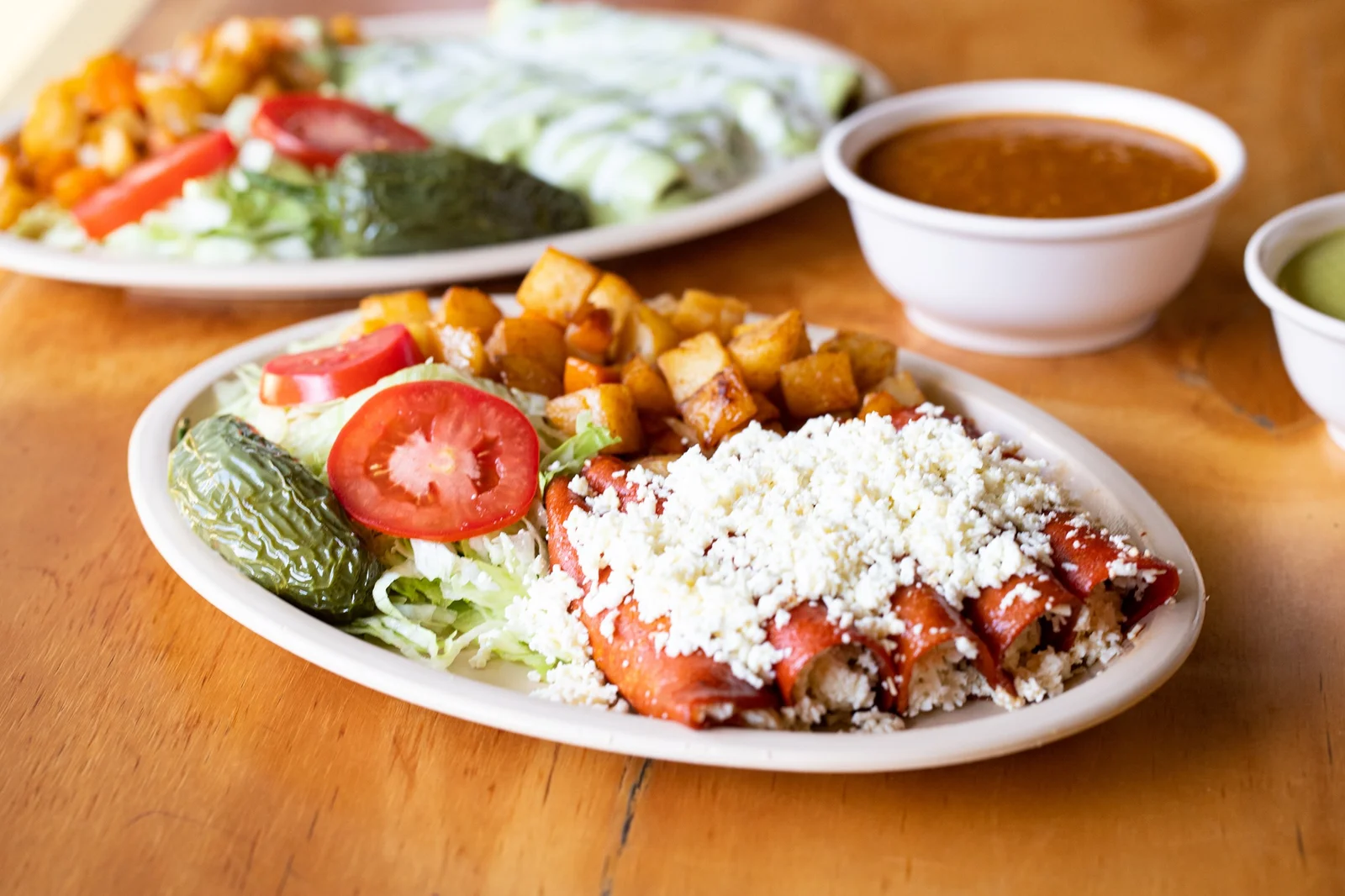 Los nicolaítas nos dijeron que un verdadero catador de enchiladas ya debe haber probado estas 5 opciones: Joe, Ragoel, Taquería San Marcos, Burger Branch y El Cuevas