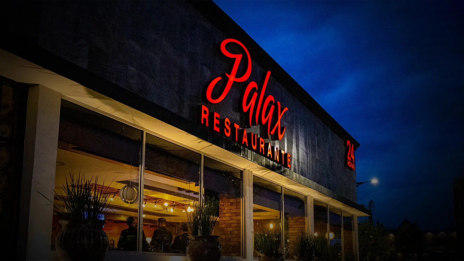 ¿Te quedarías en un restaurante hasta las 3:00 am? Los lugares 24 horas atienden una nueva necesidad: las sobremesas largas y los estudiantes nocturnos