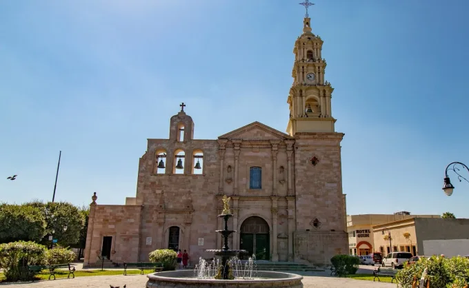 Recorridos por NL. Las glorias y los dulces de leche quemada, la aportación de Linares a nuestra gastronomía regional. Una ruta por restaurantes y locales históricos
