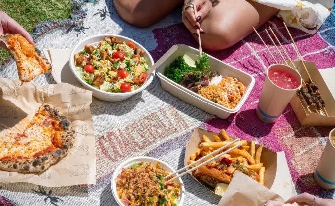 ¿Qué prefieres: Pa'l Norte o Coachella? Aquí una comparativa entre la oferta gastronómica de ambos festivales: el sabor regional frente al internacional