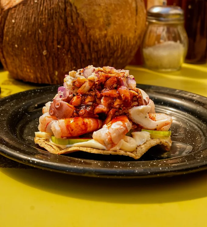 ¿Ya fuiste a Perihuete? Vanessa Sierra nos recomienda qué pedir aquí para continuar con nuestra dieta: camarón, pulpo y bastantes verduras