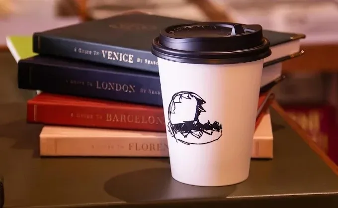 23/04 Día del libro. La tendencia continúa: los cafés independientes de NL se están transformando en espacios culturales. Aquí 7 con libros, talleres y conferencias