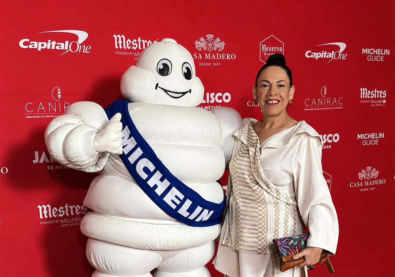 "Nos queda trabajar duro para seguir poniendo a Monterrey en el ojo gastronómico del país". La chef Edna Alanís comparte su opinión sobre la Guía Michelin en México — Gastronomía en Monterrey, Nuevo León