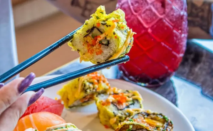 Aquí 7 aperturas en SPG, MTY y APO: cocina abierta, buffet internacional, cantina norestense, mariscos y parrilladas, botanero, bistro creativo y un sports bar — Gastronomía en Monterrey, Nuevo León