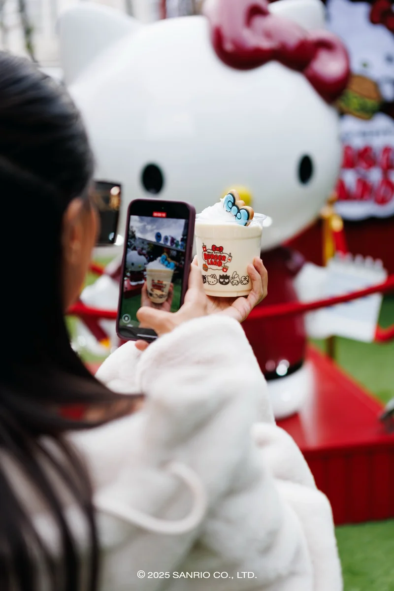 ¿Por qué están abriendo tantos lugares temáticos en NL? Porque la experiencia gastronómica actual apuesta por ofrecer nostalgia, spots 'instagrameables' y comunidad — Gastronomía en Monterrey, Nuevo León