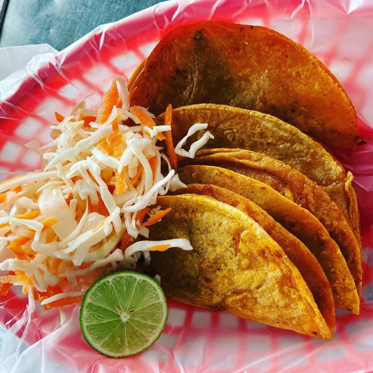 "Si el partido es en la mañana, voy a pedir unos tacos al vapor", eso fue lo que dijeron nuestros lectores. Aquí sus 3 opciones a buen precio en Monterrey Sur