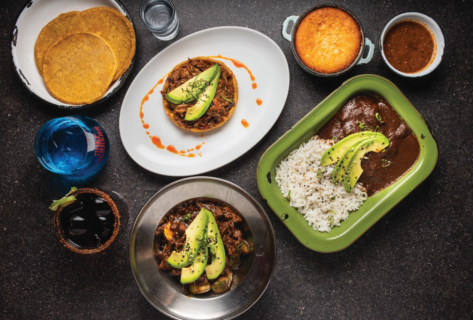 Nuevo León suma 10 menciones en la Guía Michelin 2026 entre estrellas, recomendaciones y el reconocimiento "Bib Gourmand". Aquí todo lo que tienes que saber