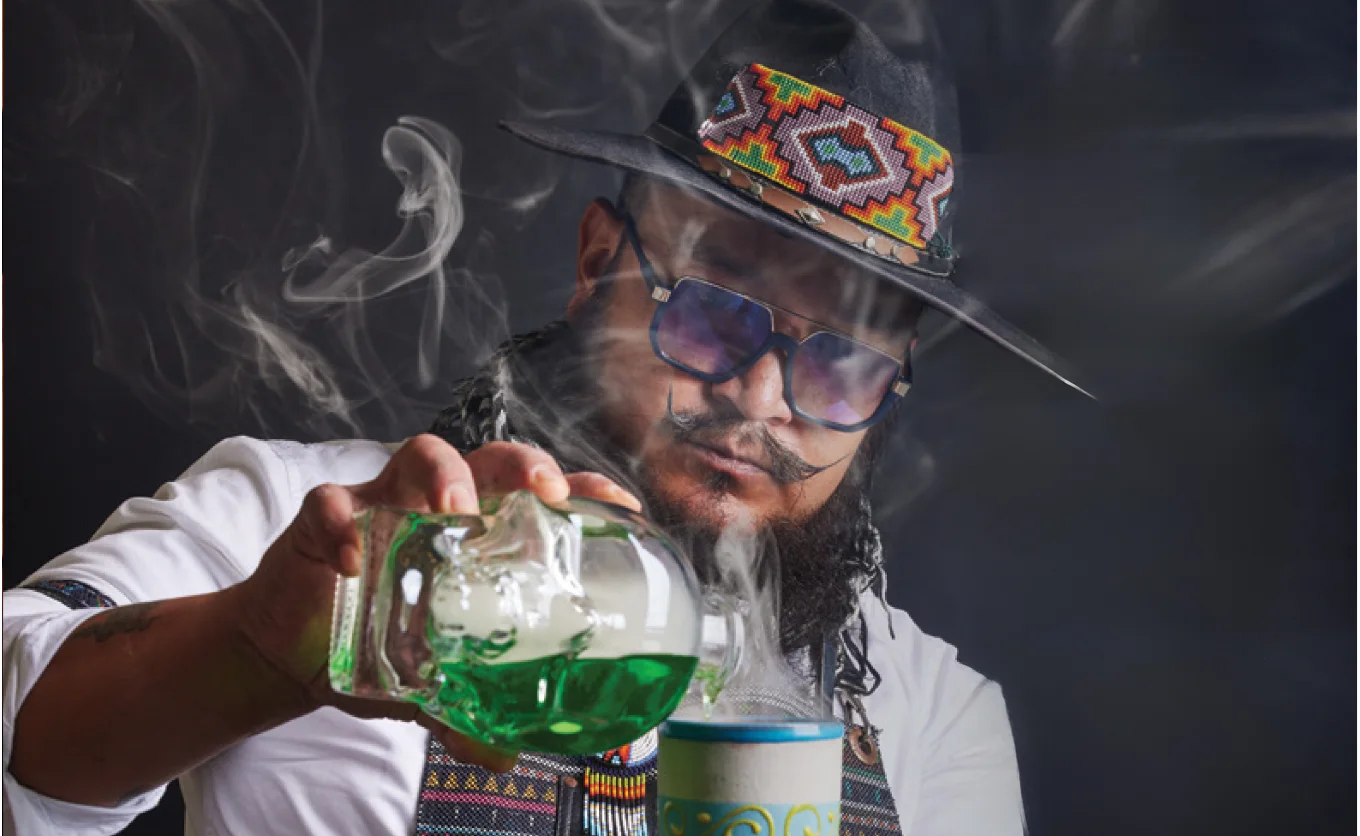Ismael Paniagua. 18 años creando menús premiados: La visión del mixólogo detrás de Mochomos y Cuerno