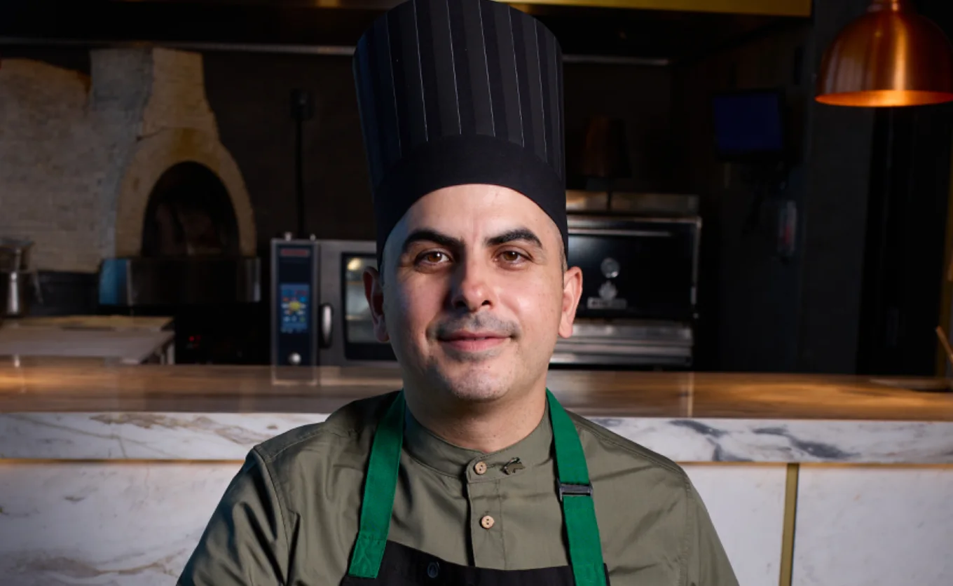 Chef José Juan Rodriguez. De preparar hamburguesas en la secundaria a liderar la cocina del JW Marriott Monterrey