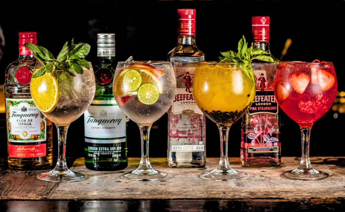 Tres botaneros con drinks para ir con amigos en MTY