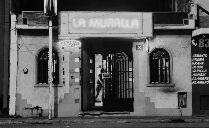 Ruta de cantinas. Bar La Muralla: en el centro de MTY, con clientela fiel, tableros de ajedrez y rockola, desde 2008