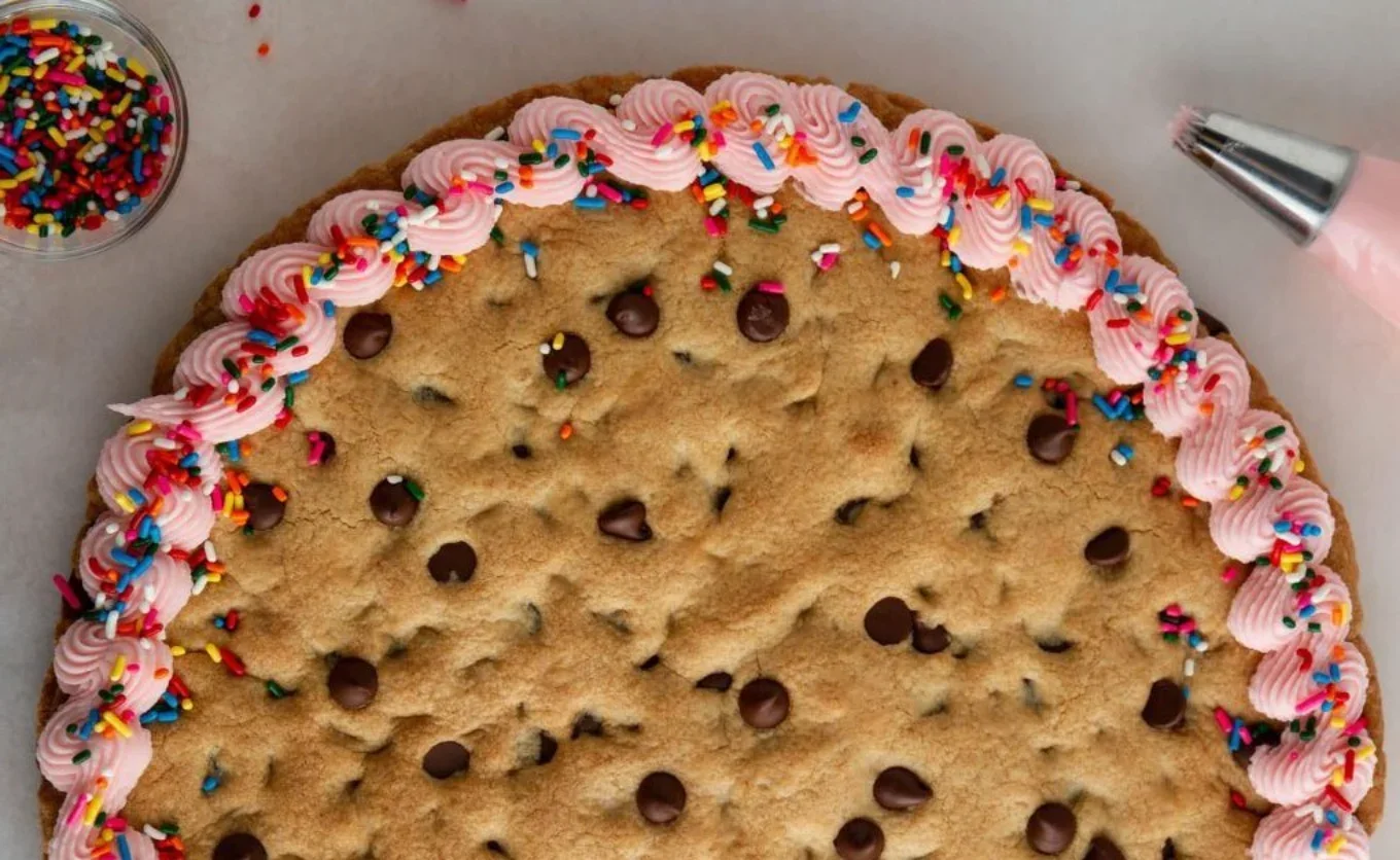 Habrá cursos de verano para aprender a hacer galletas gigantes y pasteles de dos pisos
