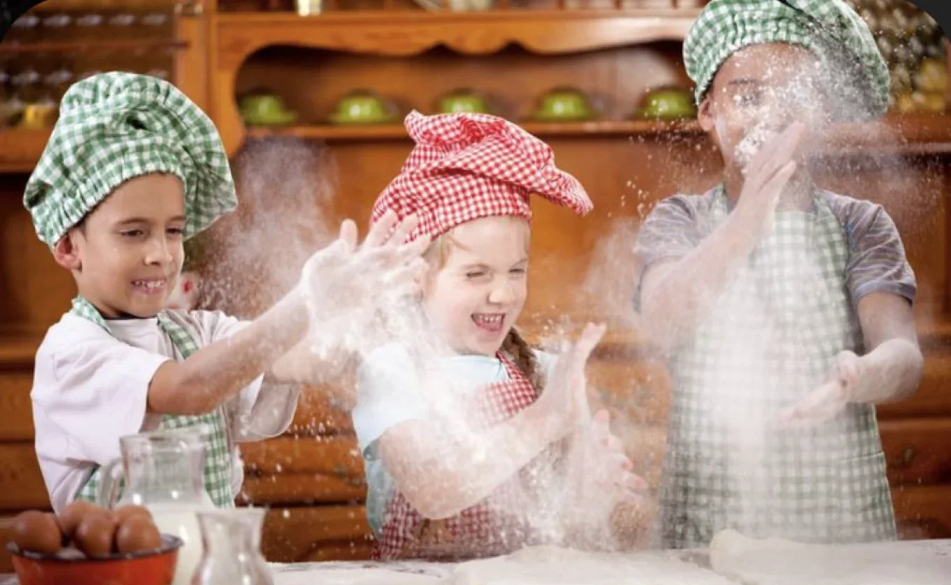 Durante julio habrá campamentos de cocina para niños temáticos del Mundial y MasterChef