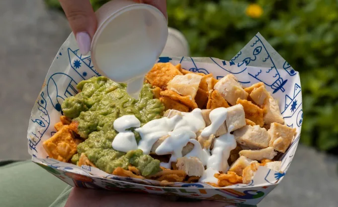 ¿La comida de la cafetería escolar siempre sabe igual? Algunos estudiantes del Tec y la UANL dicen que es genérica, pero hay platillos que sí valen la pena