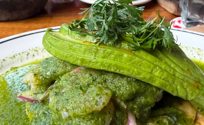 "Una experiencia sólida, donde cocina, servicio y ambiente se alinean correctamente". La chef Cristian Garza visita uno de los mejores restaurantes en San Pedro