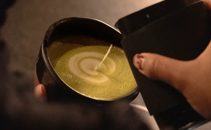 En este café se cruzan barra de especialidad, libros, arte, cine y cocina con ingredientes norestenses en un solo lugar