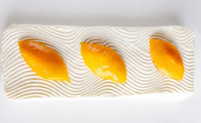 El Rollo de Mango, el primer postre y el más popular de Delicias del Contry, ya es "Platillo Icónico de NL"