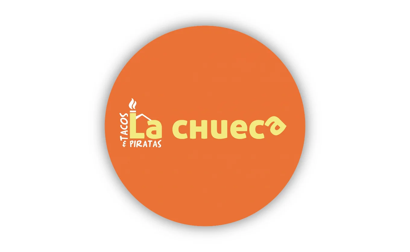 Taquerías icónicas. La Chueca: desde los 90 en Mitras, popular por sus tacos de alambre y una de las pocas reconocidas con el Premio al Mérito Restaurantero