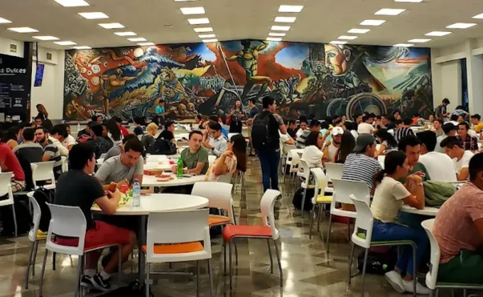 ¿Deberían existir cafeterías exclusivas para los profesores universitarios? Algunos estudiantes dicen que aunque les caen bien, prefieren no comer junto a ellos... — Gastronomía en Monterrey, Nuevo León