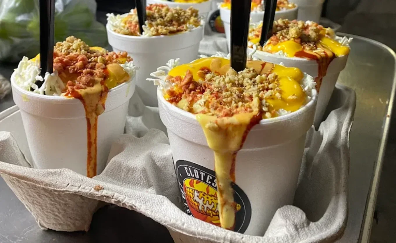 Ya comenzaron a lanzar promociones en comida para aquellos que "farmean aura"