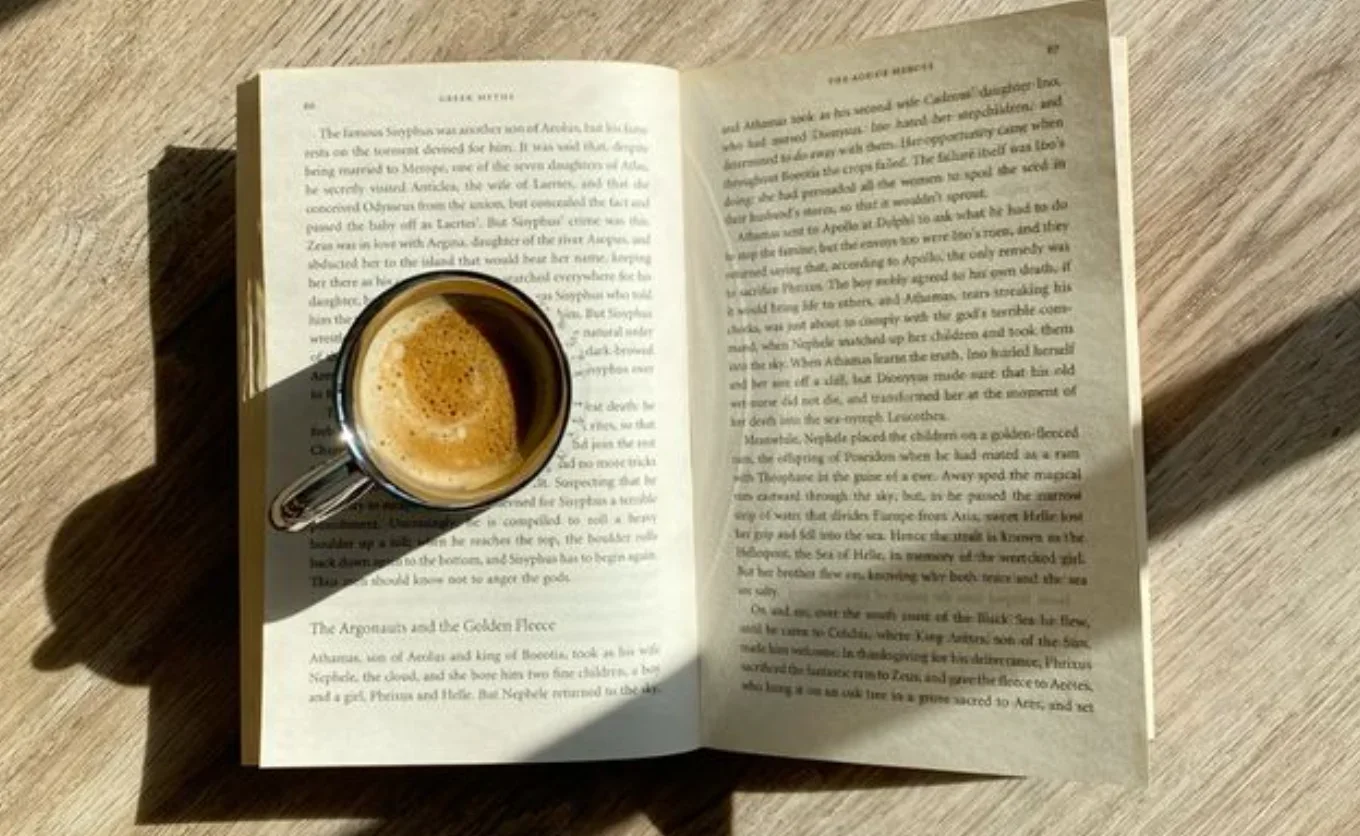 Flirt & Fiction regresa a Blah Blah Café el 27 de septiembre con descuentos en libros de romance — Gastronomía en Monterrey, Nuevo León