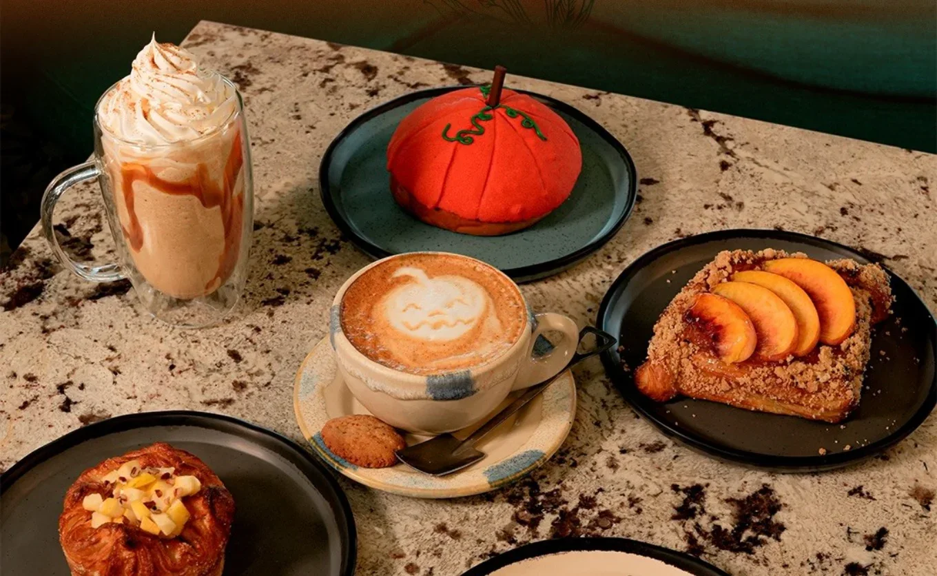 Ya se siente el otoño: los cafés ya comenzaron a lanzar sus bebidas sabor "Pumpkin Spice" — Gastronomía en Monterrey, Nuevo León