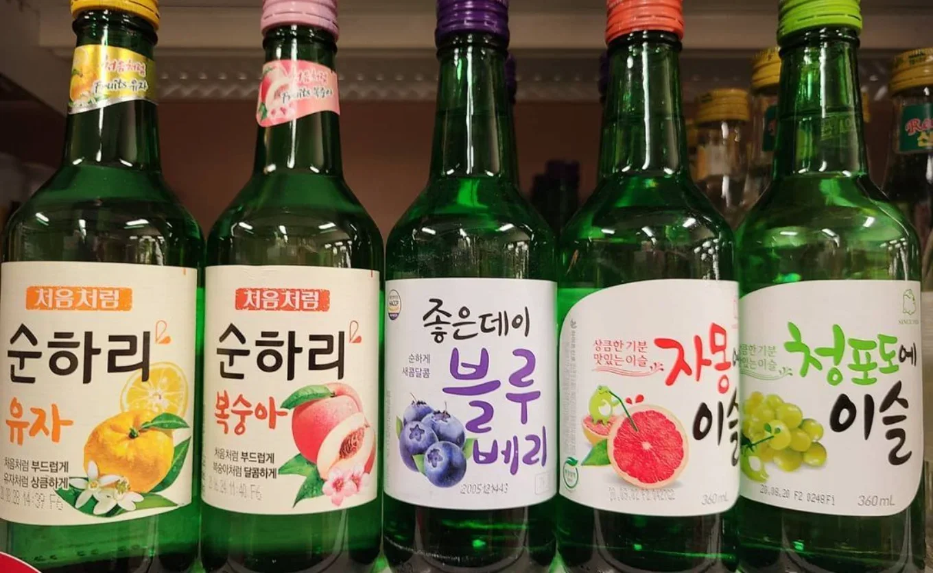 Primero llegaron los restaurantes asiáticos, luego los postres coreanos y ahora hay ramen instantáneo, soju y onigiris en tiendas de conveniencia. ¿Qué sigue?