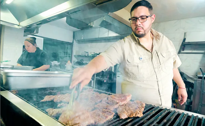 La Sauteña Grill
