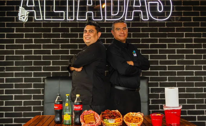 Las Aliadas