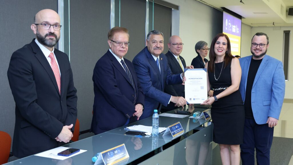reconocimiento-programas-educativos-calidad-acreditados-ciees-uanl-5